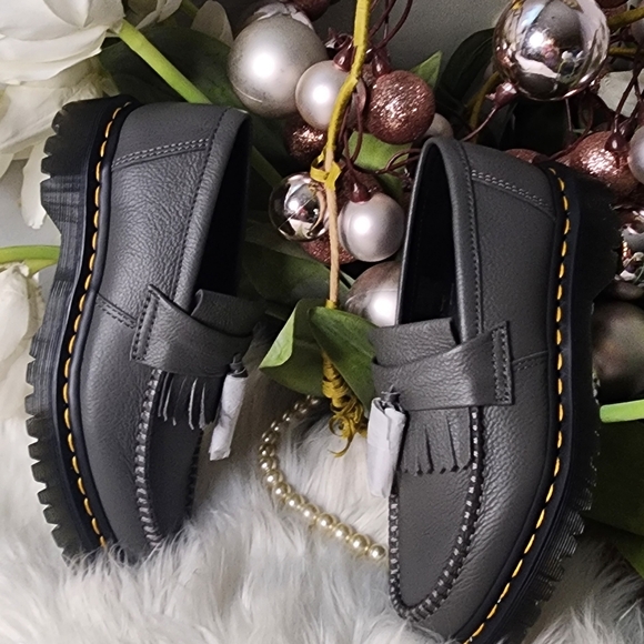 Dr Martens Adrian Women's Virginia Leather Tassel Loafers Gunmetal New